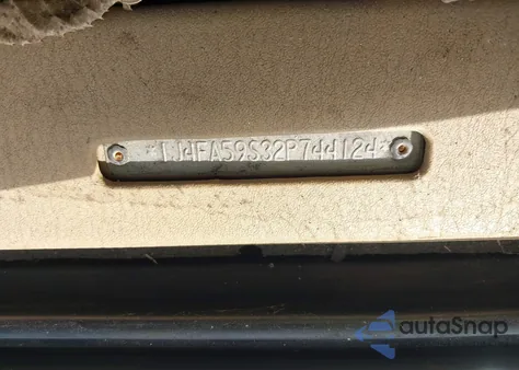 2002 Jeep Wrangler Sahara z USA, uszkodzony, nr VIN 1J4FA59S32P744124